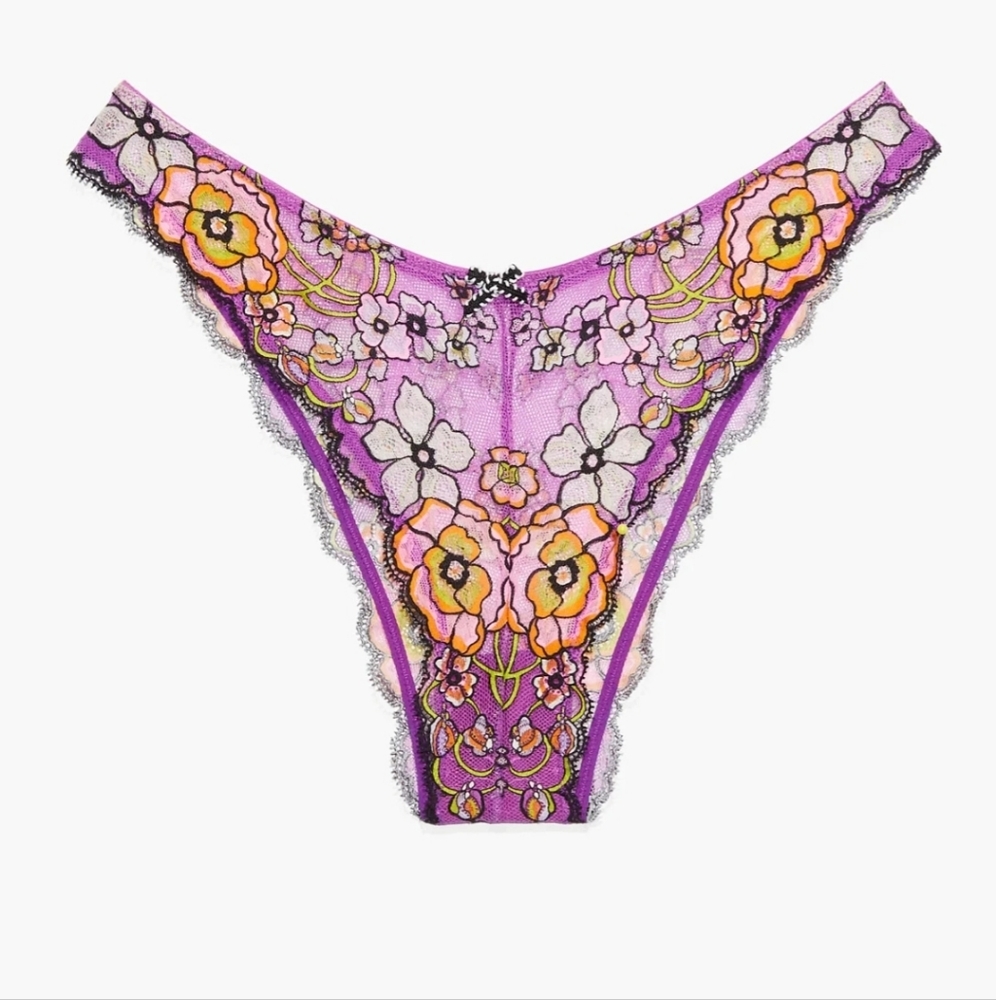 Savage X Fenty Juicy Purple Flower Poppy Print Mod Poppy Lace Brazilian Panty - Picture 1 of 9